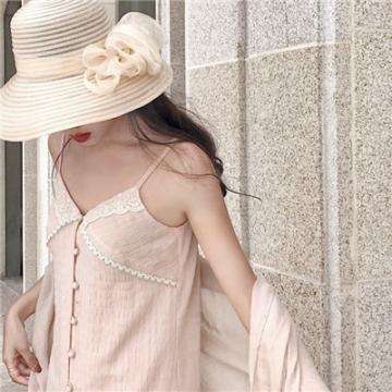 可爱宝贝学习礼仪